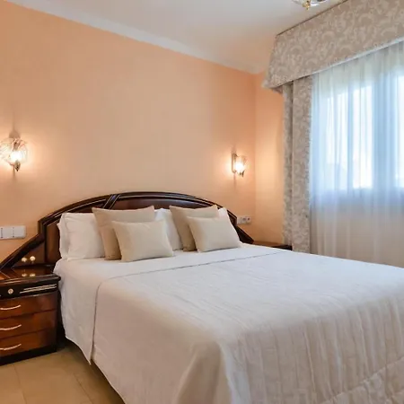 Park, Casa Con Terraza Y Piscina Y Parking, Ideal Familias, Parking Incluido Willa *
